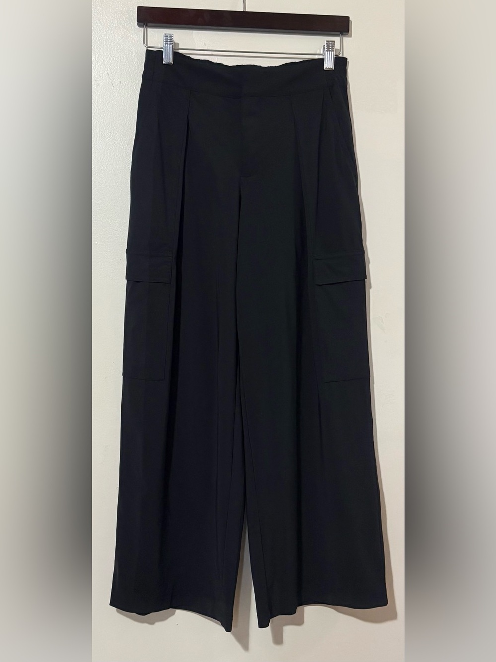 Athleta Pinnacle High Rise Cargo Trouser Pants - Picture 3 of 8